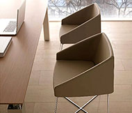 Seduta cliente Zona Unghie comoda e di design 